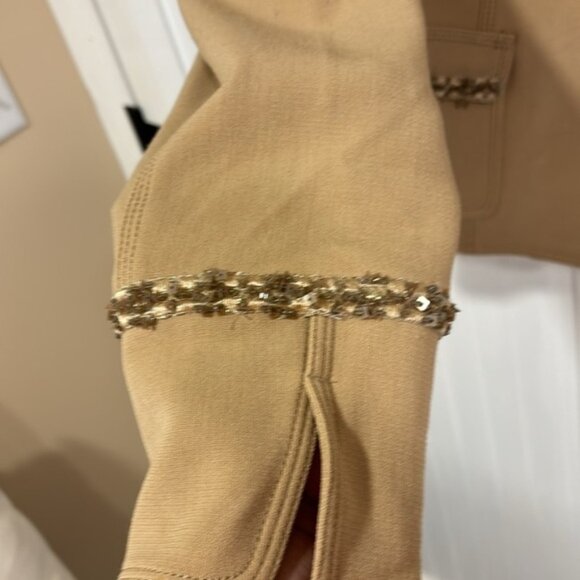 A.B.S by Allen Schwartz: 4 pockets, Fringe pockets & cuffs, lined jacket size 10 - Picture 6 of 10